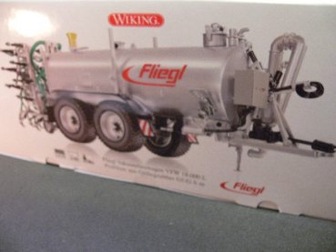 1/32 Wiking Fliegl VFW 18.000L Profiline / Güllegrubber GUG 6m 0773 38