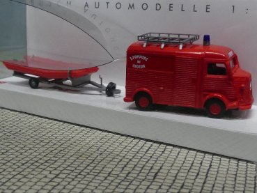 1/87 Busch Citroen H Pompiers + Boot 41961