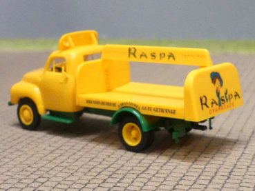 Preview: 1/87 Brekina Opel Blitz Raspa Getränkepritsche 3514