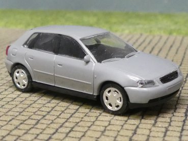 1/87 Rietze Audi A3 grau