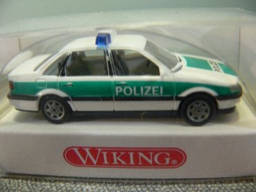 1/87 Wiking VW Passat Polizei 104 04 B