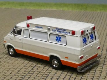 Preview: 1/87 Brekina Dodge B 200 Ambulance Las Cruce, 18306