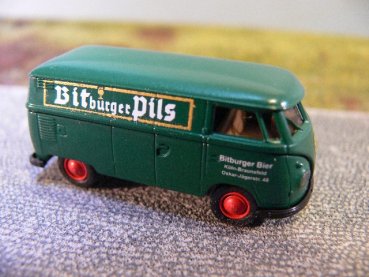 1/87 VW T1b Bitburger Pils Kasten dunkelgrünFD
