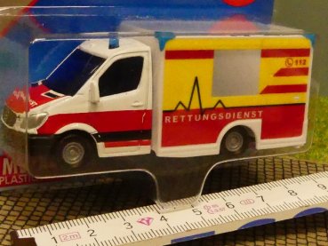 Siku Mercedes Benz Rettungswagen 1536
