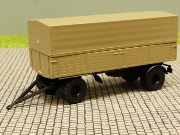 1/87 Brekina 2-Achs Pritsche Plane Anhänger beige 55258