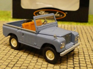 1/87 Brekina Land Rover 88 taubenblau 13851