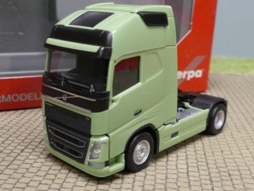 1/87 Herpa Volvo FH GL. XL 2achs Zugmaschine lindgrün 303972
