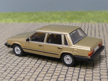 1/87 PCX Volvo 740 beige metallic 870660