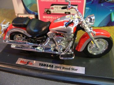 1/18 Maisto Yamaha 2001 Road Star rot-silber