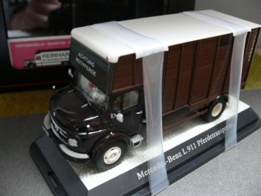 1/43 Premium Classixxs MB L911 Pferdetransporter 18250