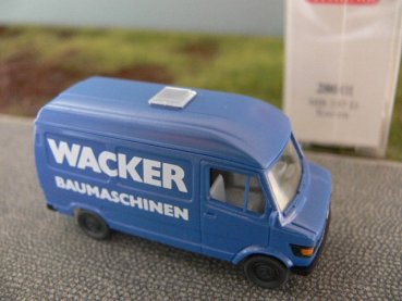 1/87 Wiking MB 207 Wacker Baumaschinen Kasten HD 280 01