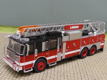 1/87 PCX Ferrara Ultra red black 870694