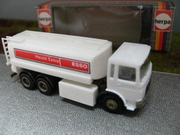 1/87 Herpa MAN F8 Esso Heizöl Tankwagen 820296
