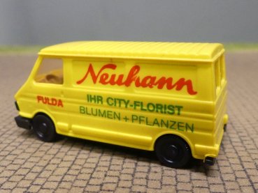 Preview: 1/87 Busch Fiat 242 Florist Neuhann Praline