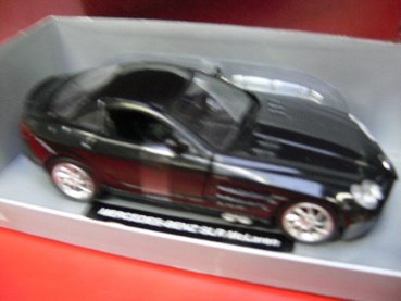 1/32 New Ray MB SLR McLaren schwarz 52293