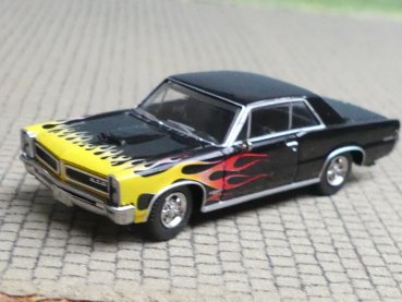 1/87 Brekina Pontiac GTO Coupe schwarz Flames, 1965, 18107