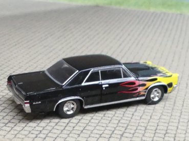 Preview: 1/87 Brekina Pontiac GTO Coupe schwarz Flames, 1965, 18107