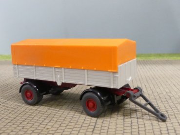 1/87 Wiking 2Achs Planen Anhänger, orange/weiß 402