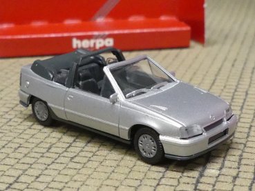 1/87 Herpa Opel Kadett Cabrio silber