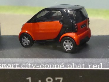 1/87 Busch Smart City Coupe 2. Generation phat red