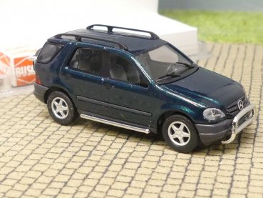 1/87 Busch MB ML 320 dunkelgrün metallic 48501