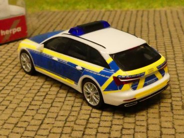 1/87 Herpa Audi A6 Avant Polizei / Audi Vorführfahrzeug 096058