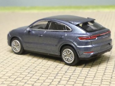 1/87 Minichamps Porsche Cayenne Turbo Coupe lightblaumetallic 2019, 870069124