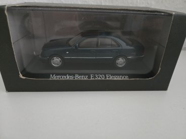 1/43 Herpa MB E320 Elegance dunkelgrün B66005720