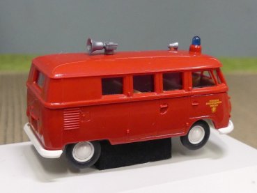 1/87 Brekina # 0864 VW T1 b Feuerwehr München Bus