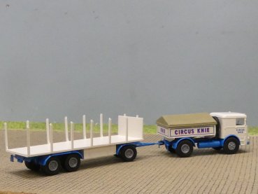 1/87 Brekina Büssing LU 11 Circus KNIE CH Zugmaschine + Rungenhänger