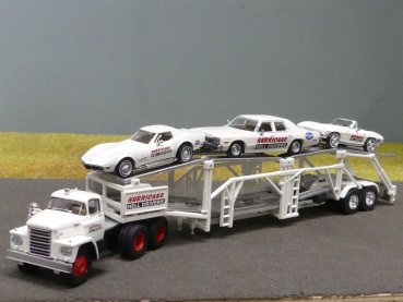 1/87 Brekina Dodge Hurricane Helldrivers, Autotransporter mit 3 PKW, 90500