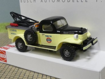 1/87 Busch Dodge Power Wagon Abschlepper 44017
