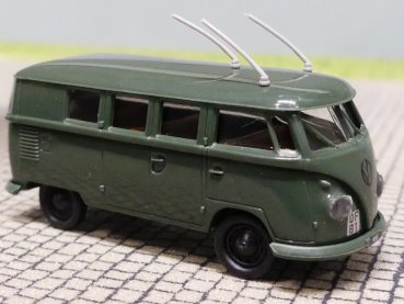 1/87 Brekina # 1912 VW T1b Militär Schweiz, Bus mit Antennen
