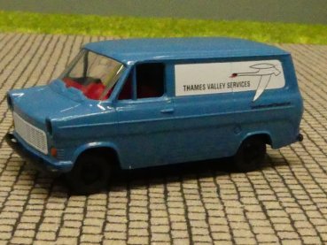 1/87 Brekina Ford Transit Thames Valley Services Kasten 34156