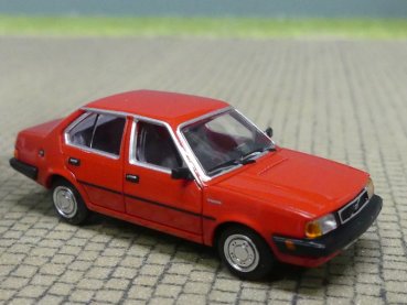 1/87 PCX Volvo 340 rot 1985, 870820