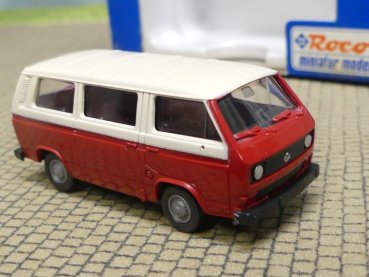 1/87 Roco VW T3 hellelfenbein/dunkelrot Bus 1424