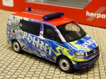 1/87 Herpa VW T6 Bus Polizei Sachsen-Anhalt Infomobil 096348