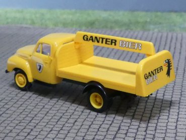 Preview: 1/87 Brekina Opel Blitz Ganter Bier Getränkepritsche 35322