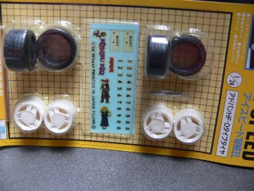 1/24 Fujimi #4 i Speed Reifen, Felgen und Decals Umrüstsatz