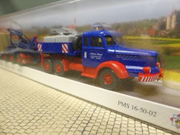 1/87 Wiking Krupp Titan Alfred Regel 6achs Tieflader + Bagger Sondermodell 16-50-02