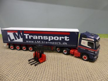 1/87 Herpa MB Actros Bigspace Gardinenplanen-SZ mit Mitnahmestapler Leif Møller 316330