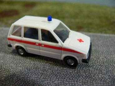 1/87 Rietze Nissan Prairie Rotes Kreuz