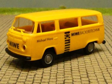 1/87 Brekina VW T2  MIWE Bus T2#124
