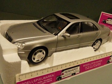 1/18 Norev MB S-Klasse S600 1998 silber 183810