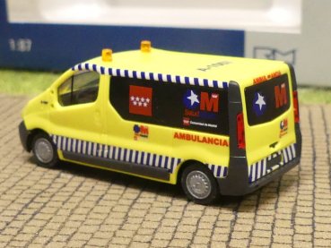 1/87 Rietze Renault Trafic Ambulancia Salute Spanien 51389