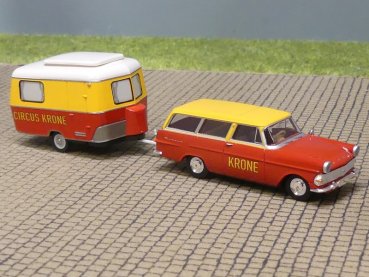 1/87 Brekina Opel Rekord P2 Caravan Circus Krone mit Wohnanhänger 20142