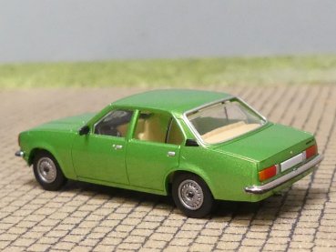 Preview: 1/87 PCX Opel Ascona B grün-metallic 1975, 870813