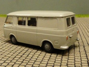 1/87 Brekina Fiat 238 Halbbus lichtgrau 34431