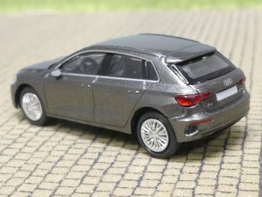 1/87 PCX Audi A3 (8Y) grau metallic 870557