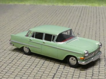 1/87 Brekina Opel Kapitän hellgrün 1959, 20814